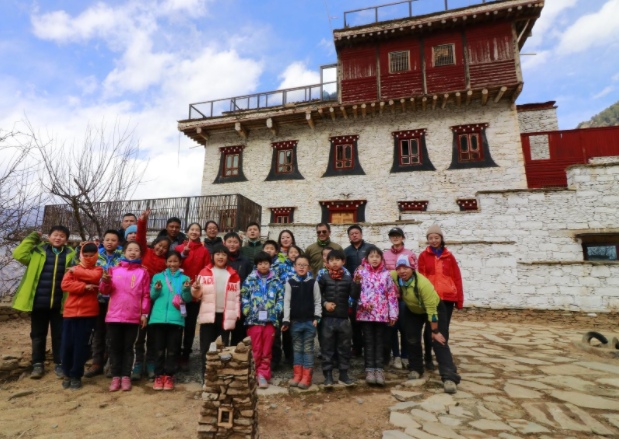 全程跟听课复盘重难点给出改善清单协助年青教师快速站稳讲台