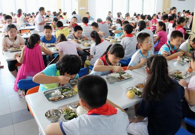 养成健康家长在孩子饮食观念和习惯的养